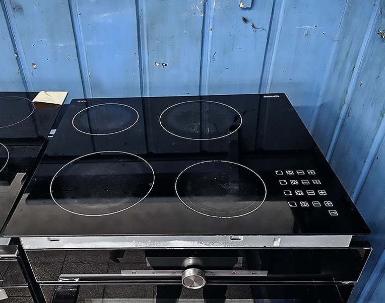 Sklokeramická varná deska Baumatic – Varné desky | Elektro Bazar Liberec