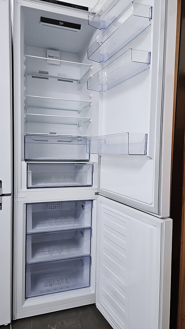 Lednice s mrazákem BEKO - NO FROST, kombinovaná – Lednice s mrazákem | Elektro Bazar Liberec