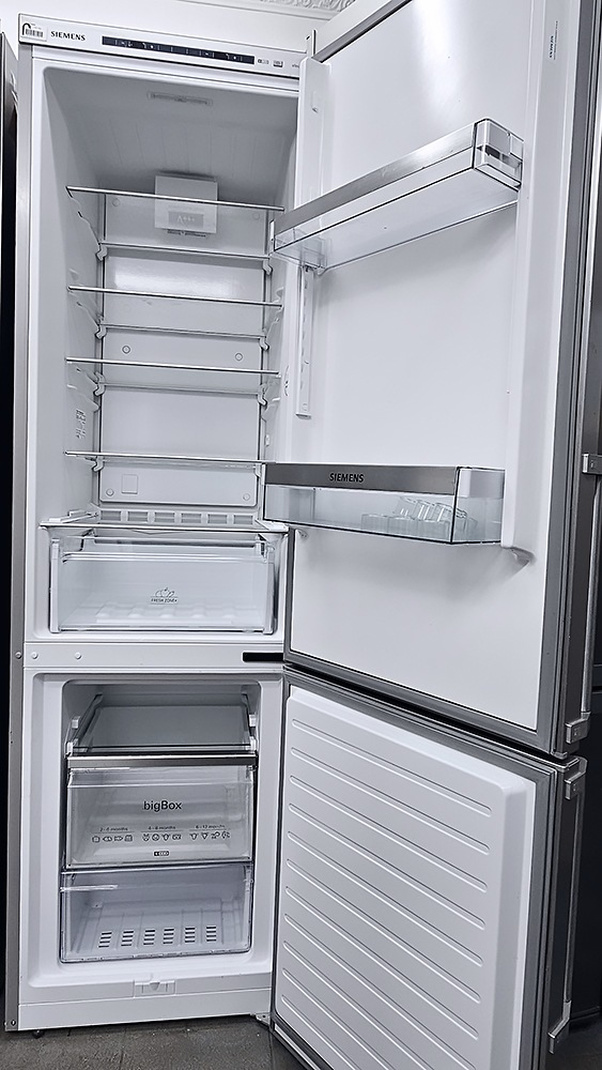 Lednice s mrazákem SIEMENS - NO FROST, kombinovaná – Lednice s mrazákem | Elektro Bazar Liberec