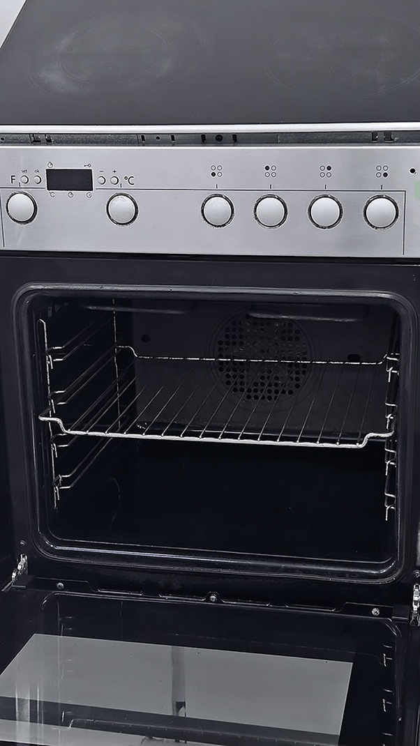 Horkovzdušná trouba se sklokeramickou deskou - set Bauknecht – Vestavné trouby s deskou – sety | Elektro Bazar Liberec