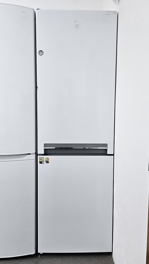 Lednice s mrazákem INDESIT – Lednice s mrazákem | Elektro Bazar Liberec